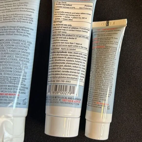 First Aid Beauty Skincare Set New - Picture 5 of 5
